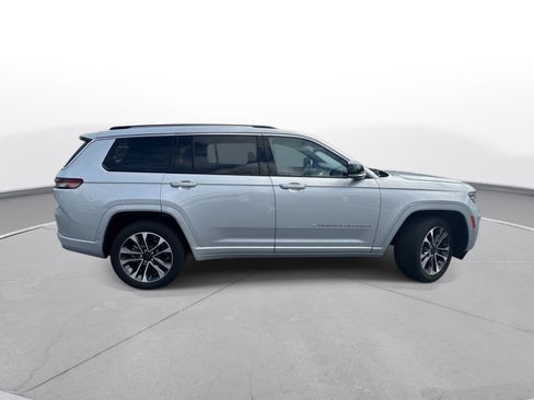 Used 2021 Jeep Grand Cherokee L Overland w/ Luxury Tech Group IV AWD/4WD image 5