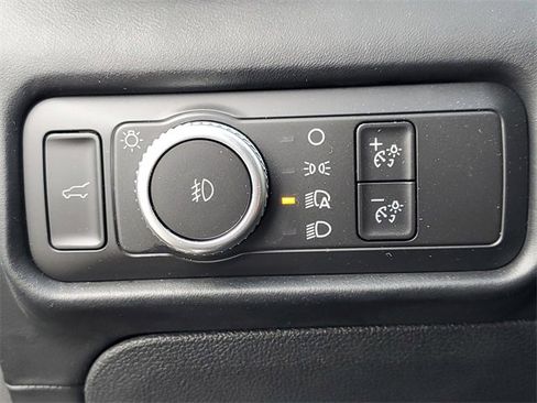 Certified 2022 Ford Explorer Platinum w/ Equipment Group 601A image 12