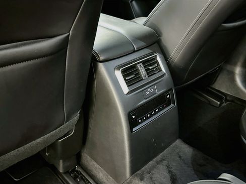 Used 2024 MAZDA CX-90 Plug-In Hybrid w/ Premium Plus AWD/4WD image 29