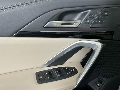 Certified 2025 BMW X1 xDrive28i w/ Convenience Package image 19