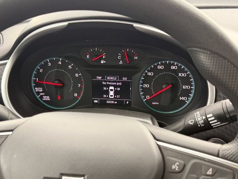 Used 2024 Chevrolet Malibu LT FWD image 33