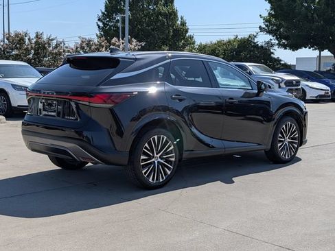 Used 2023 Lexus RX 350 Premium Plus w/ Cold Area Package FWD image 6