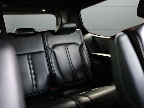 Used 2023 Jeep Wagoneer Series II image 64