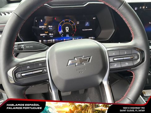 Used 2024 Chevrolet Colorado Z71 w/ Z71 Convenience Package 2 AWD/4WD image 17
