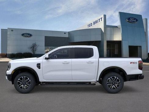 New 2025 Ford Ranger Lariat w/ FX4 Off-Road Package image 4