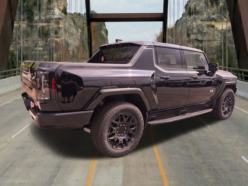New 2026 GMC Hummer EV 4x4 Crew Cab image 10
