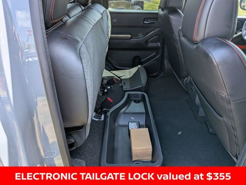 Certified 2025 Nissan Frontier PRO-4X w/ Pro Premium Package AWD/4WD image 30