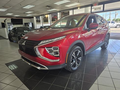 Used 2024 Mitsubishi Eclipse Cross SE AWD/4WD image 1