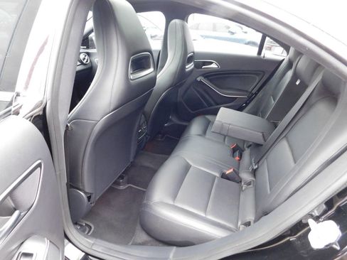 Used 2015 Mercedes-Benz CLA 250 4MATIC image 10