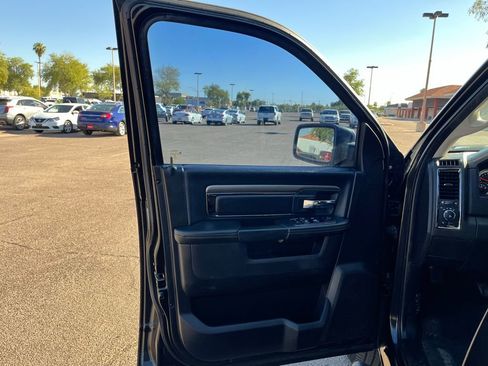 Used 2017 RAM 1500 Sport w/ Black Ram 1500 Sport Group image 21