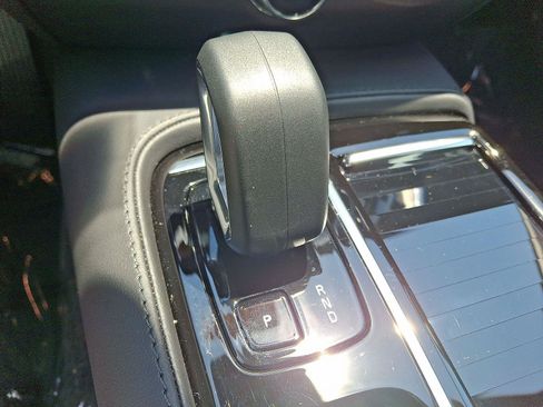 Certified 2025 Volvo S60 T8 Plus AWD/4WD image 15