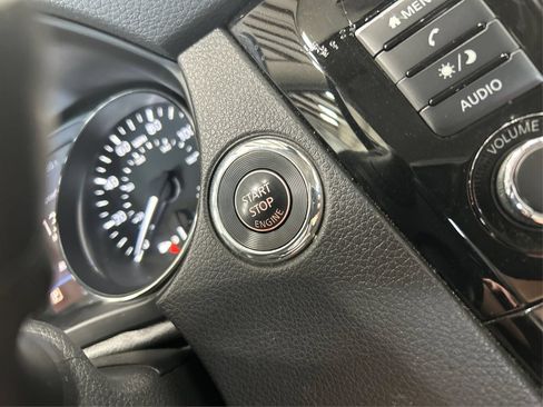 Used 2020 Nissan Rogue Sport SV FWD image 27