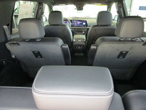 New 2026 Chevrolet Traverse LT w/ Driver Confidence Package image 14