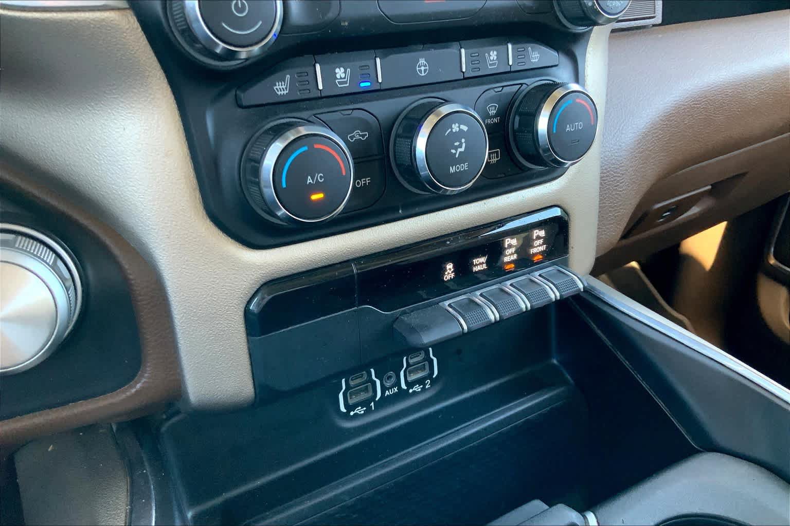 Used 2020 RAM 1500 Laramie AWD/4WD image 33