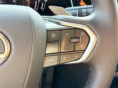 New 2026 Lexus NX 350 AWD image 39