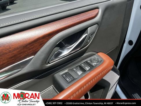 Certified 2024 GMC Yukon Denali Ultimate AWD/4WD image 17