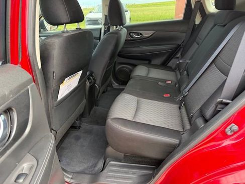 Used 2017 Nissan Rogue S FWD image 10