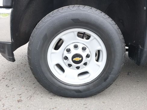 Used 2022 Chevrolet Silverado 2500 W/T w/ WT Convenience Package RWD image 9