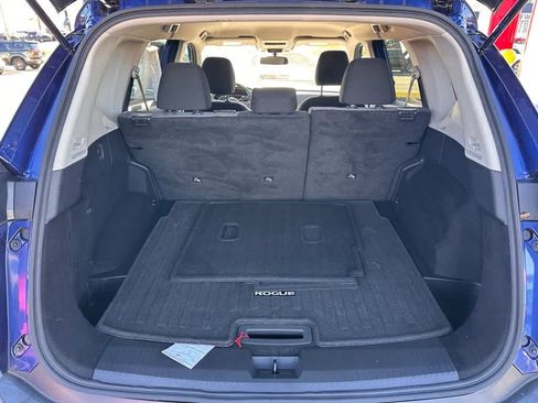 Used 2021 Nissan Rogue S image 25