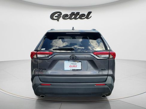 Used 2023 Toyota RAV4 XLE w/ Convenience Package FWD image 9