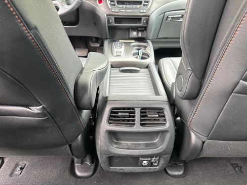 Used 2023 Honda Passport TrailSport image 30