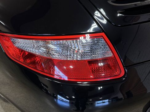 Used 2006 Porsche 911 Carrera S image 26