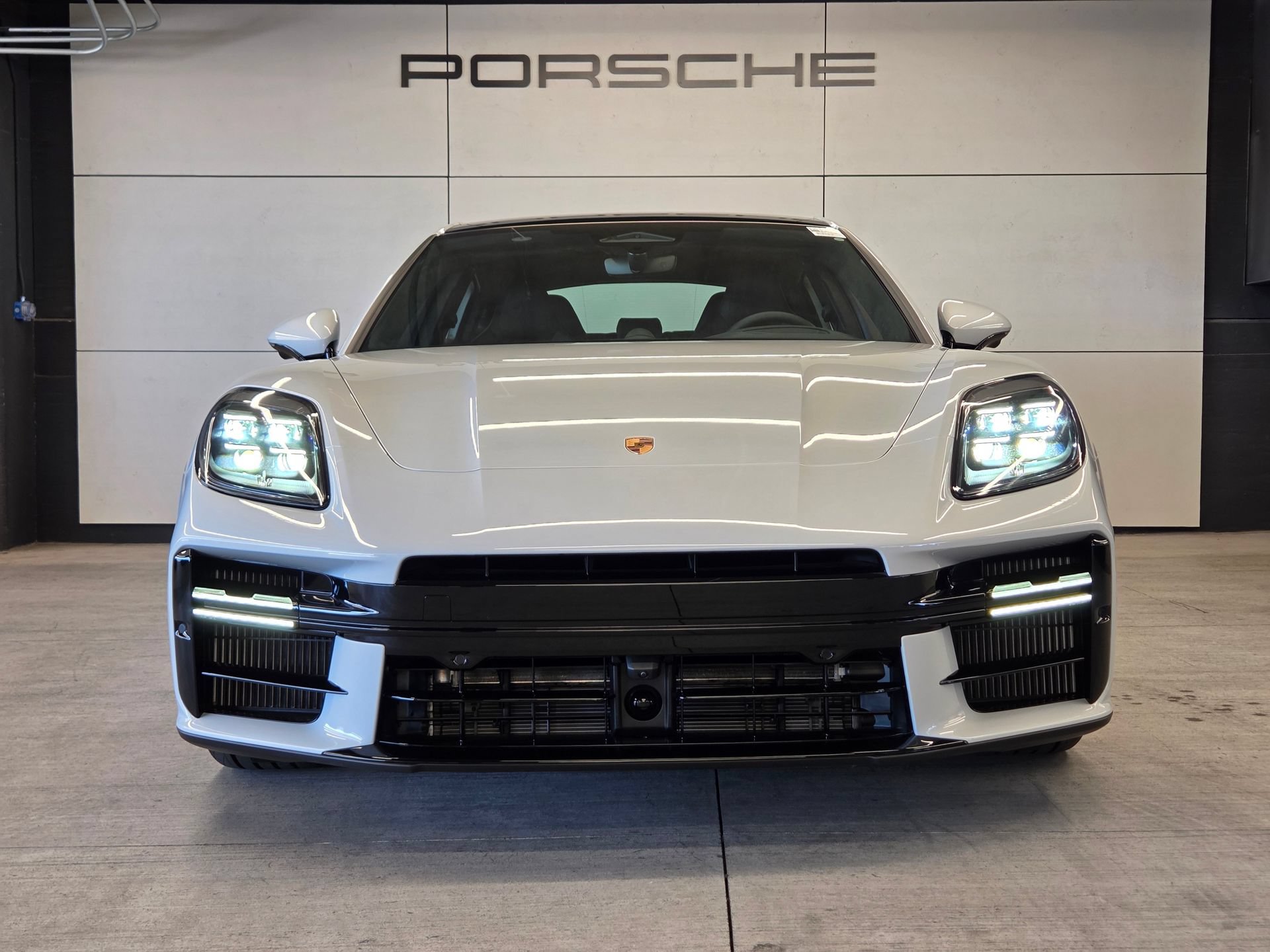 New 2026 Porsche Panamera GTS AWD/4WD image 28