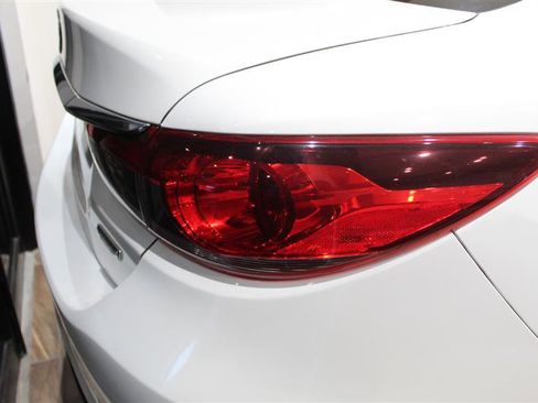 Used 2016 MAZDA MAZDA6 Touring FWD image 11