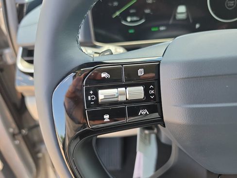 New 2027 Kia Carnival SX Prestige FWD image 33