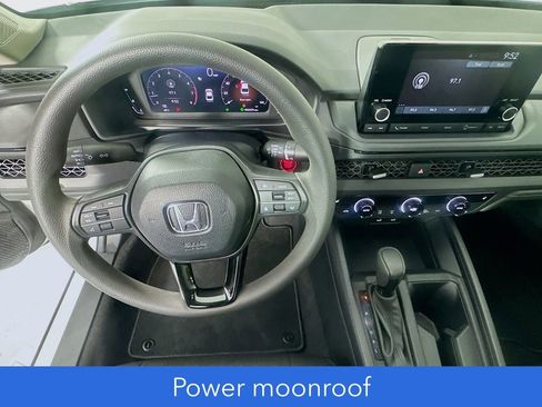 Used 2025 Honda Accord SE image 14