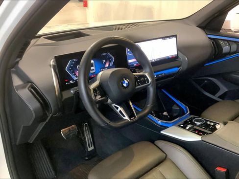 Used 2025 BMW X3 xDrive30i image 17