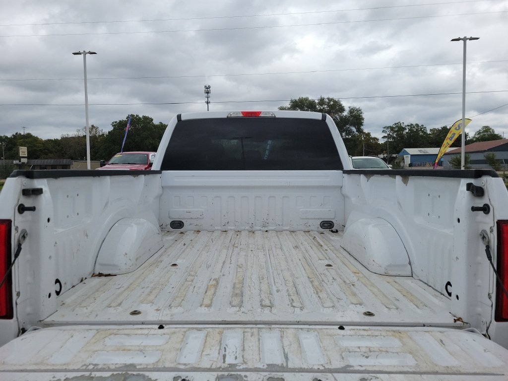 Used 2017 Ford F150 XLT AWD/4WD image 8