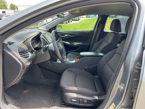 Used 2024 Chevrolet Malibu LT FWD image 6