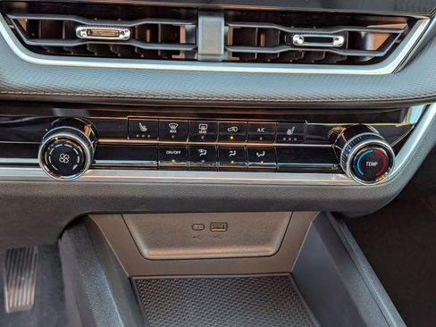 New 2026 Chevrolet Equinox LT w/ Midnight Edition image 22