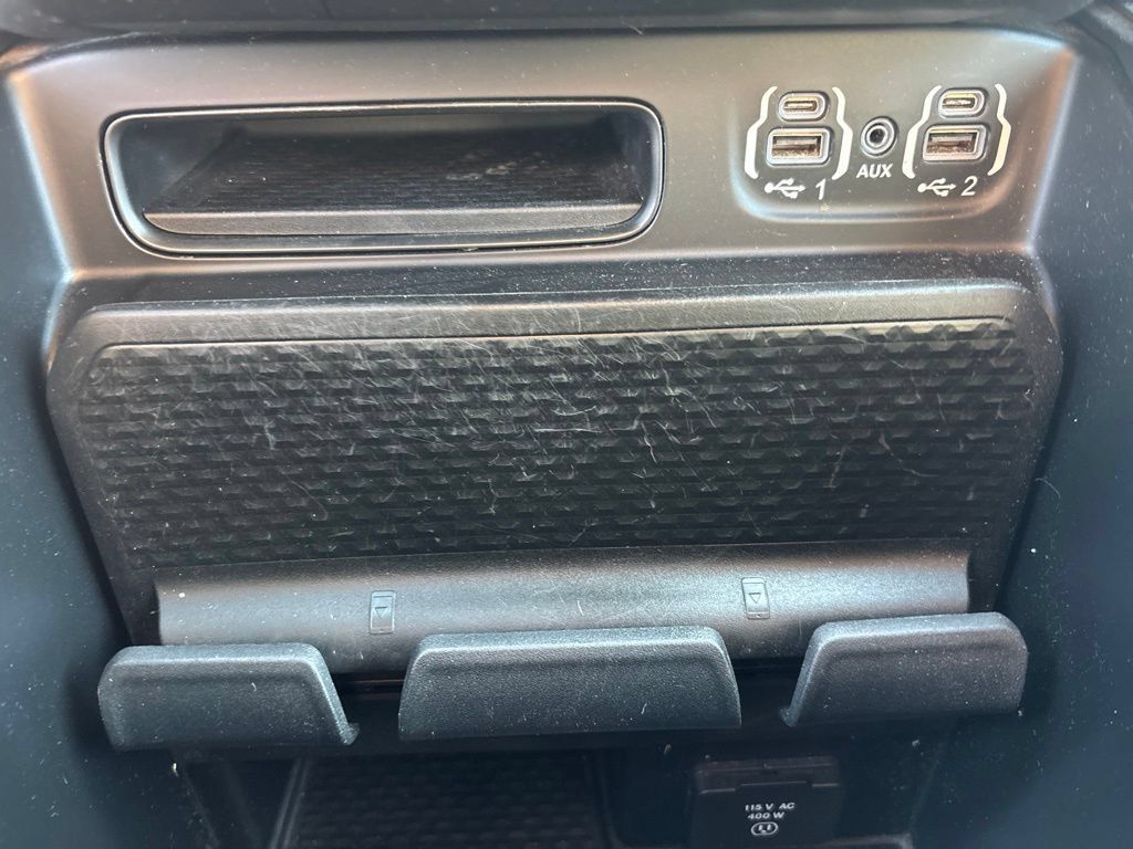 Used 2020 RAM 1500 Big Horn AWD/4WD image 18
