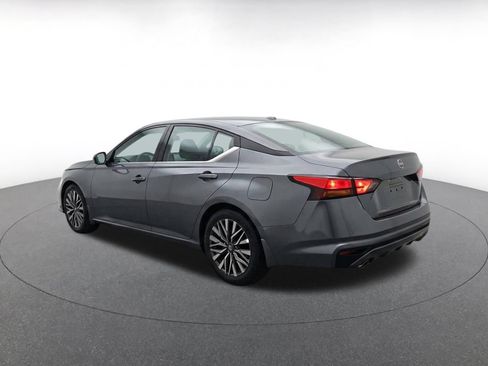 Used 2026 Nissan Altima 2.5 SV FWD image 6
