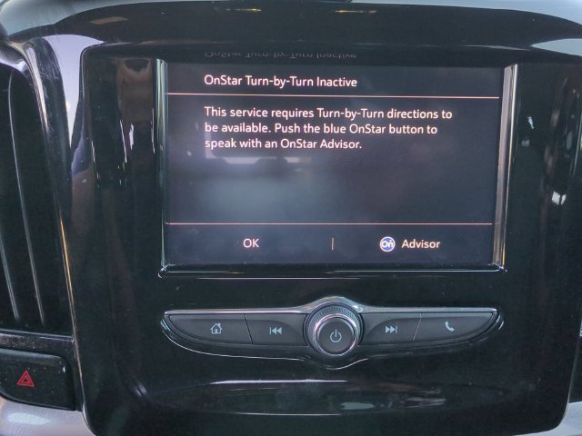 Used 2023 Chevrolet Traverse LT FWD image 17