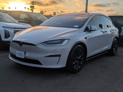 Used 2022 Tesla Model X AWD/4WD image 1