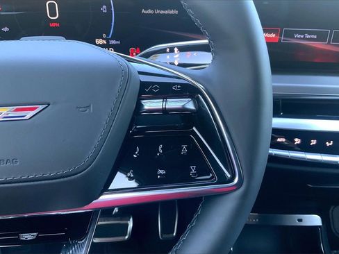 New 2026 Cadillac Lyriq V image 25