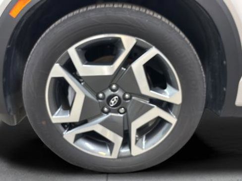 Used 2024 Hyundai Palisade Limited AWD/4WD image 39