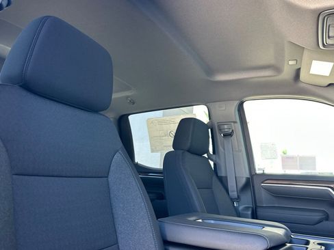 New 2026 Chevrolet Silverado 1500 LT image 15