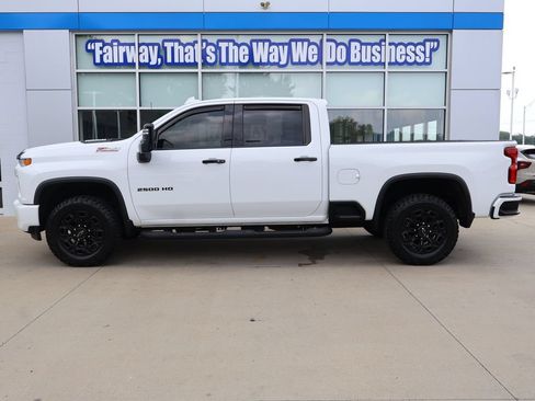 Certified 2022 Chevrolet Silverado 2500 LTZ w/ LTZ Plus Package AWD/4WD image 7