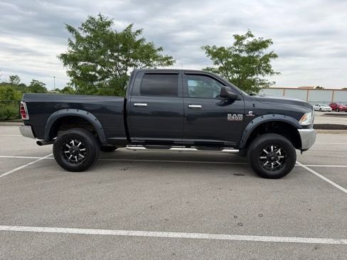 Used 2016 RAM 2500 Tradesman w/ Chrome Appearance Group AWD/4WD image 9