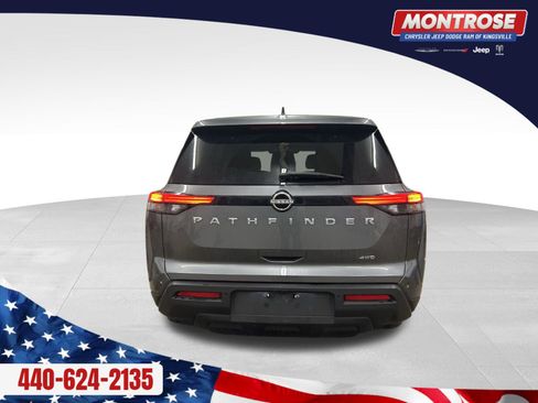 Used 2022 Nissan Pathfinder S image 5