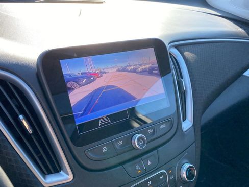 Used 2024 Chevrolet Malibu LT image 24