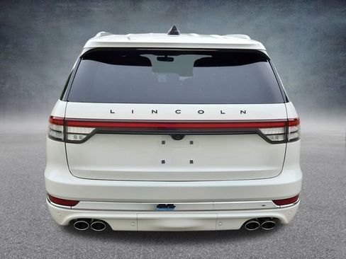 New 2025 Lincoln Aviator Black Label image 4