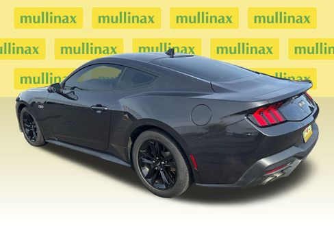 Used 2024 Ford Mustang GT RWD image 10