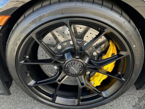 Used 2022 Porsche 911 GT3 image 16