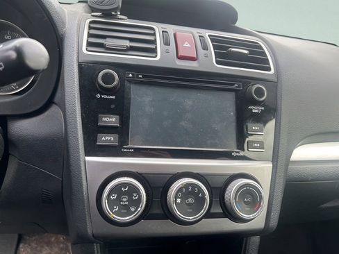 Used 2015 Subaru Crosstrek 2.0i Premium image 25