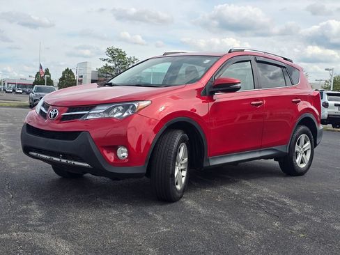 Used 2013 Toyota RAV4 XLE AWD/4WD image 13